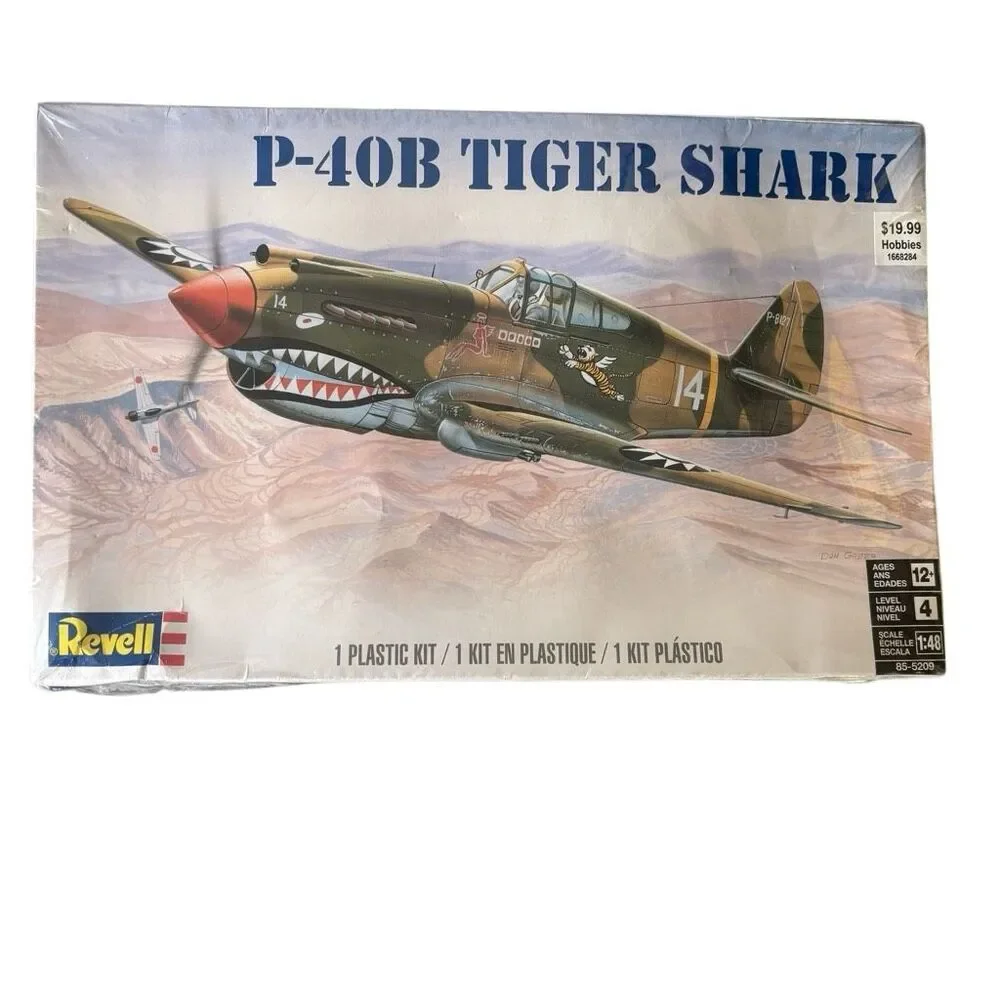 Revell P-40B Tiger Shark 1:48 Scale Plastic Model Kit 85-5209 Flying Tigers